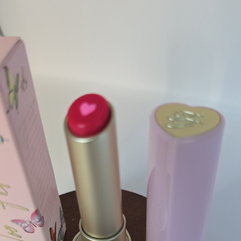 Too Faced Too Femme - Heart Core Lipstick - Crazy For You - Picture 5 of 9